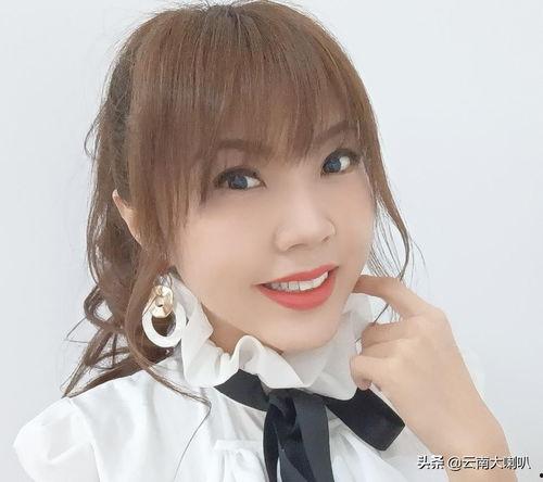 娱乐圈吃瓜女博主,揭秘吃瓜女博主如何成为热门话题制造者