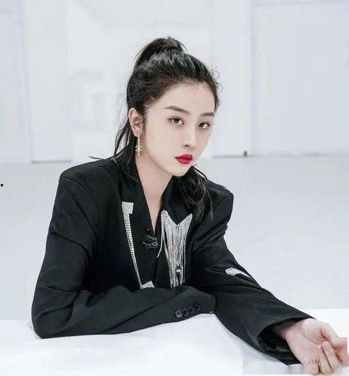 娱乐吃瓜君赵小棠小说,娱乐吃瓜界的风云人物